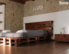 Bed & Breakfast Ospitalita Diffusa Jungi Mundu - Casa Diritti Umani (Camini, Ý)