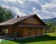 Tüm Ev/Apart Daire Wooden House Pia (Brod na Kupi, Hırvatistan)