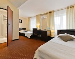 Khách sạn Hotel Capitol (Biala Podlaska, Ba Lan)