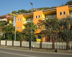 Hotel Castelli (Brenzone sul Garda, Italien)