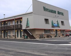 Love Hotels Voyageur at International Falls MN (International Falls, USA)