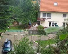 Tüm Ev/Apart Daire House With Large Terrace And Pool For City And Nature Vacation (Brno, Çek Cumhuriyeti)