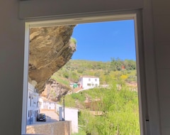 Tüm Ev/Apart Daire Casa Entre Rocas (Setenil de las Bodegas, İspanya)