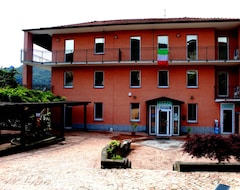 Hôtel Appartamenti Emmaus (Maccagno, Italie)