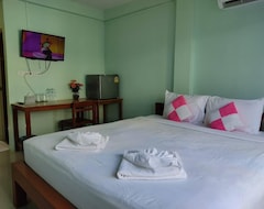 Hotel Jai Hug (Lampang, Thailand)