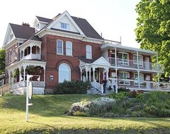 Khách sạn Niagara Grandview Manor (Thác Niagara, Canada)