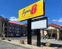 Khách sạn Super 8 By Wyndham Pigeon Forge Downtown (Pigeon Forge, Hoa Kỳ)