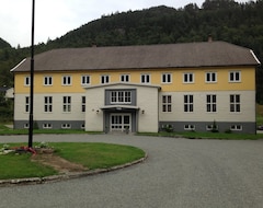Otel Kvåstunet (Lyngdal, Norveç)