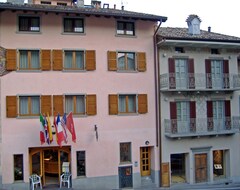 Hotel Ambra (Clusone, Italia)