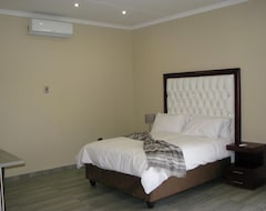 Khách sạn 4 Seam Guest House (Delmas, Nam Phi)
