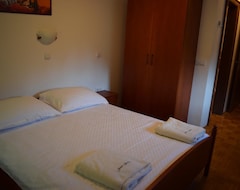 Hotel Guest House Pod Grebenom (Podčetrtek, Slovenija)