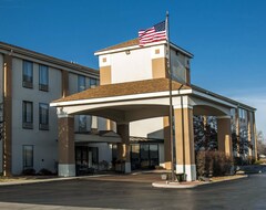 فندق كومفرت إن آند سويتس كاهوكيا (Cahokia, الولايات المتحدة الأمريكية)