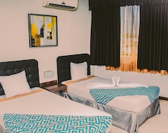 Khách sạn Hotel Miramar Suites (Catia La Mar, Venezuela)