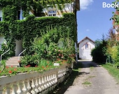 Cijela kuća/apartman Une Tiny House A Decouvrir Au Coeur De La Cite ! (Contrexeville, Francuska)