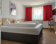 Bed & Breakfast Motel Drei Konig- Ihr Transithotel (Heimsheim, Đức)