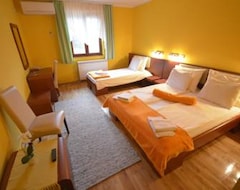 Khách sạn Hotel Borkovac (Ruma, Séc-bia)