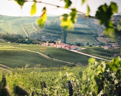 Khách sạn Borgo Conde Wine Resort (Forli, Ý)