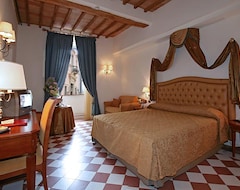 Hotel Antica Dimora alla Rocca (Trevi, Italy)