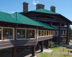 Hotel Glacier Park Lodge (East Glacier Park, USA)