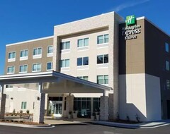 فندق Holiday Inn Express & Suites Carrollton West (Carrollton, الولايات المتحدة الأمريكية)