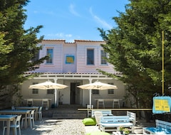Khách sạn Nilia Butik Otel (Bozcaada, Thổ Nhĩ Kỳ)
