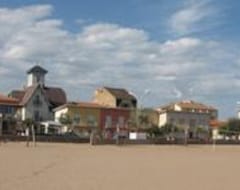 Hotel Le Chalet (Valras-Plage, France)