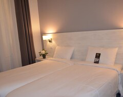 Hotel Cannes Hypercentre (Cannes, Francia)