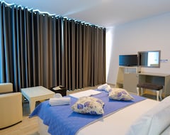 Hotel Oceanic Overview Suites (Saranda, Albania)