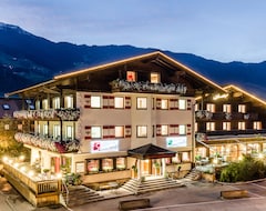 Hotelli Hotel Standlhof (Uderns, Itävalta)