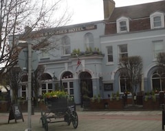 Khách sạn Coach & Horses Hotel (Richmond-upon-Thames, Vương quốc Anh)