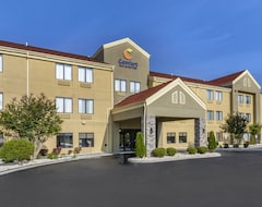 Khách sạn Comfort Inn & Suites Troutville - Roanoke North - Daleville (Troutville, Hoa Kỳ)