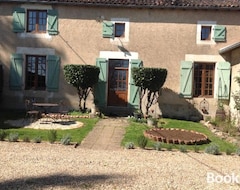 Toàn bộ căn nhà/căn hộ Chez Tabuteau (Lathus-Saint-Rémy, Pháp)