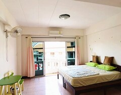 Hotel T.k. Guesthouse (Cha Am, Thailand)