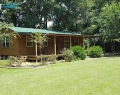 Entire House / Apartment Cabin 3 - Modern Cabin Rentals In Southwest Mississippi At Firefly Lane (McComb, USA)
