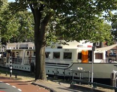 Khách sạn Hotelboot Orca (Katwijk, Hà Lan)