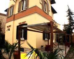 Bed & Breakfast Villa Russo (Tradate, Ý)