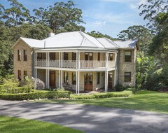 Cijela kuća/apartman Le Chateau - Pool, Terrigal, Sleeps 18, Heated Spa, 8 Bedrooms, Acreage Stay (Gosford, Australija)