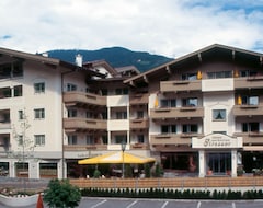 Hotel Strasser (Zell am Ziller, Austrija)