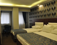 Hotel Madi Izmir (Izmir, Turkey)