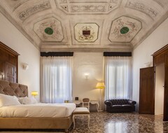 Hotel Ostello Palazzo Galletti Abbiosi (Rávena, Italia)