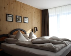 Hotelli Apart Am Sonnenhugel (Sautens, Itävalta)