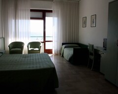Khách sạn Nuovo West End (Alassio, Ý)