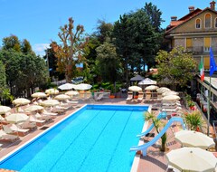 Otel La Riserva Di Castel D'Appio- Charme & Relax (Ventimiglia, İtalya)