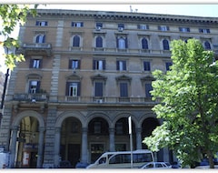 Khách sạn Hotel Rome Love- close to Roma Termini (Rome, Ý)