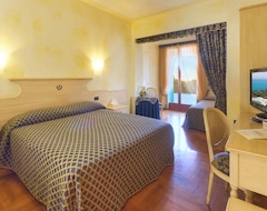 Khách sạn Seebay (Montesilvano, Ý)