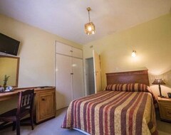 Bed & Breakfast Acacia Guesthouse Klerksdorp (Klerksdorp, Nam Phi)