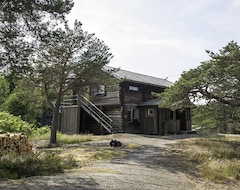 Toàn bộ căn nhà/căn hộ Charming Timber House In The Stockholm Archipelago. (Värmdö, Thụy Điển)