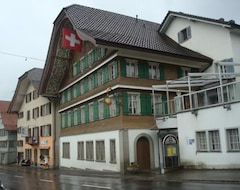 Hotel Drei Konige (Entlebuch, Švicarska)