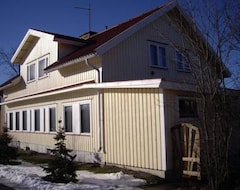 Koko talo/asunto Afrodite (Naantali, Suomi)