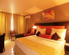 Oakspring Hotel And Luxury Suites (Ikeja, Nigeria)
